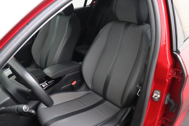 Peugeot 208 1.2 PureTech Blue Lease Allure Carplay Cruise 3D-Cockpit LED