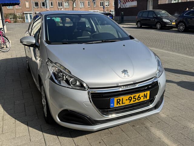 Peugeot 208 1.2 PureTech Active NL AUTO/NAVI/AIRCO