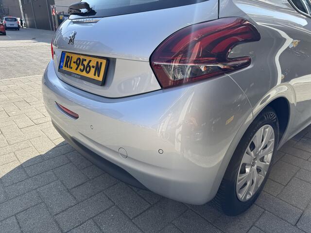 Peugeot 208 1.2 PureTech Active NL AUTO/NAVI/AIRCO