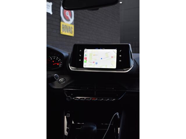 Peugeot 208 1.2 Puretech 100PK Allure Pack | Camera | Stoelverwa. | Carplay | Incl. garantie