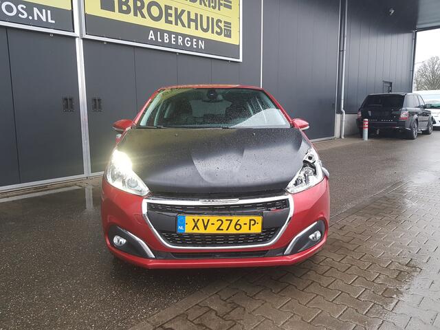 Peugeot 208 1.2 PureTech Signature