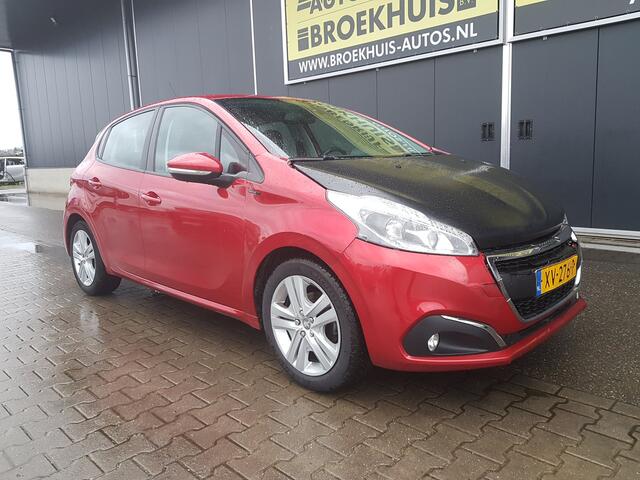 Peugeot 208 1.2 PureTech Signature