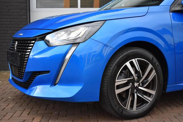 Peugeot 208 1.2 Puretech 100PK Allure Sky | Camera | Panodak | Stoelverwa. | Incl. Garantie