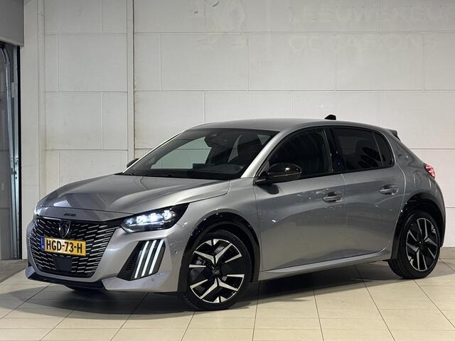 Peugeot 208 5-deurs GT 1.2 Turbo 100pk H6 | DRAADLOOS APPLE CARPLAY / ANDROID AUTO | 360° CAMERA | ADAPTIVE CRUISE | 17" LM-VELGEN | LEDER/STOF | DODEHOEKBEW. | CLIMA | DAB+ | ISOFIX
