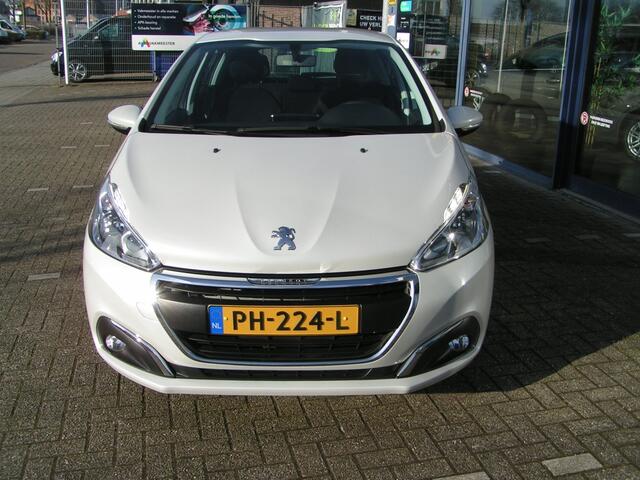 Peugeot 208 1.2 PureT. Blue Lion