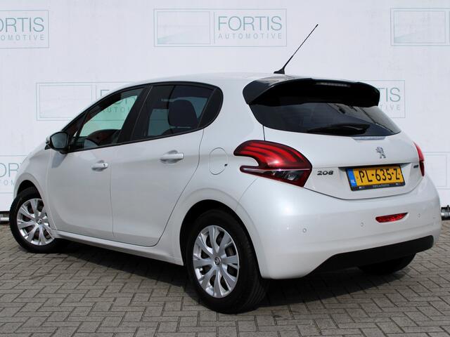 Peugeot 208 1.2 PureTech Blue Lion NL AUTO | CARPLAY | NAVI | AIRCO | PARELMOER |