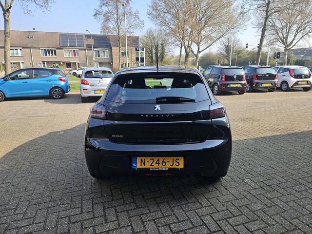 Peugeot 208 1.2 PureTech Active Pack / Airco/ Navigatie/ Cruise/ Apple carplay/ LED/ LMV