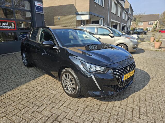 Peugeot 208 1.2 PureTech Active Pack / Airco/ Navigatie/ Cruise/ Apple carplay/ LED/ LMV