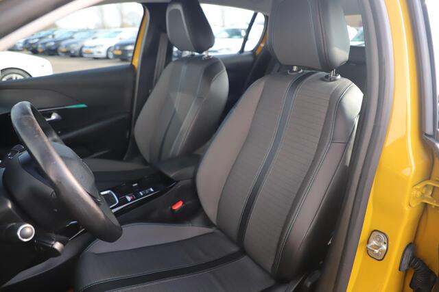 Peugeot 208 1.2 PureTech Allure Virtual Half Leder 16 inch LMV Clima Cruise Parkeersensor Android Auto