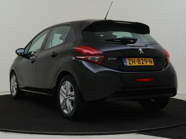 Peugeot 208 1.2 82PK Signature | Parkeerhulp | Navigatie | Cruise control |