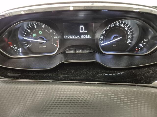 Peugeot 208 1.2 PT Signature, Navigatie! Cruise! Lm Velgen! Zondag OPEN!