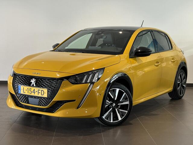 Peugeot 208 5-deurs GT 1.2 Turbo 100pk H6 | CAMERA | BLACK DIAMOND DAK | NAVI | PARKEERHULP |