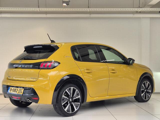 Peugeot 208 1.2 PureTech GT-Line | Navigatie | Stoelverwarming | Cruise Control Adaptief | Apple Carplay/Android Auto |