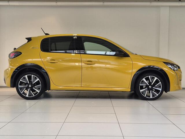 Peugeot 208 1.2 PureTech GT-Line | Navigatie | Stoelverwarming | Cruise Control Adaptief | Apple Carplay/Android Auto |