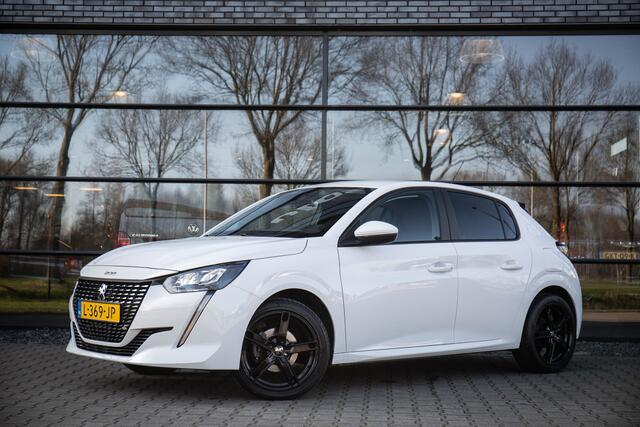 Peugeot 208 1.2 PureTech Blue Lease Active , Cruise control, Navigatie,