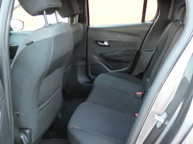 Peugeot 208 1.2 PureTech Active Pack/ lag km/ zeer mooi!