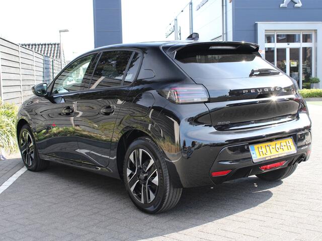 Peugeot 208 1.2 PureTech 100PK Allure Navigatie, Stoelverwarming, Camera achter, Parkeerhulp voor & Achter, Lichtmetalen velgen