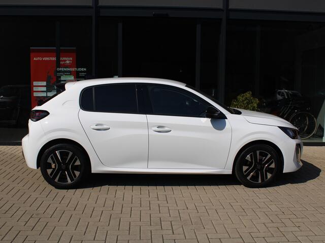 Peugeot 208 1.2 PureTech 100 Allure Navigatie, Stoelverwarming, Camera achter, Parkeerhulp voor & Achter, Lichtmetalen velgen