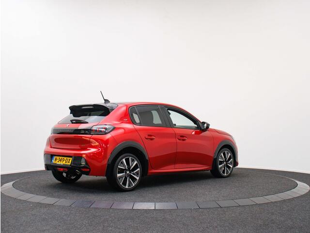 Peugeot 208 1.2 PureTech GT Pack Automaat | Navigatie | Camera