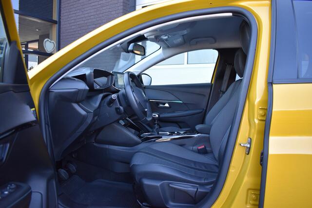 Peugeot 208 1.2 PureTech 100PK Allure Pack | Groot Navi | I-cockpit | Incl. garantie
