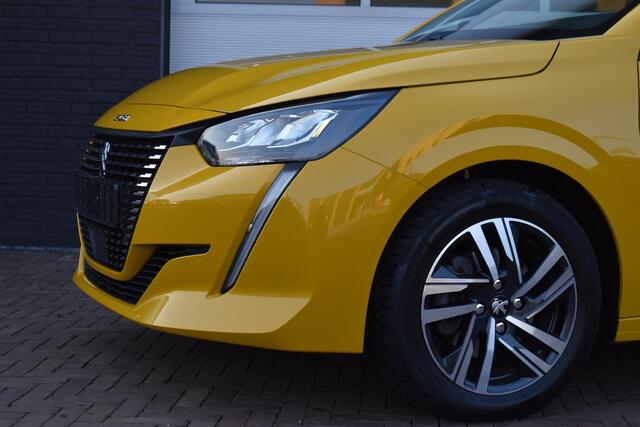 Peugeot 208 1.2 PureTech 100PK Allure Pack | Groot Navi | I-cockpit | Incl. garantie