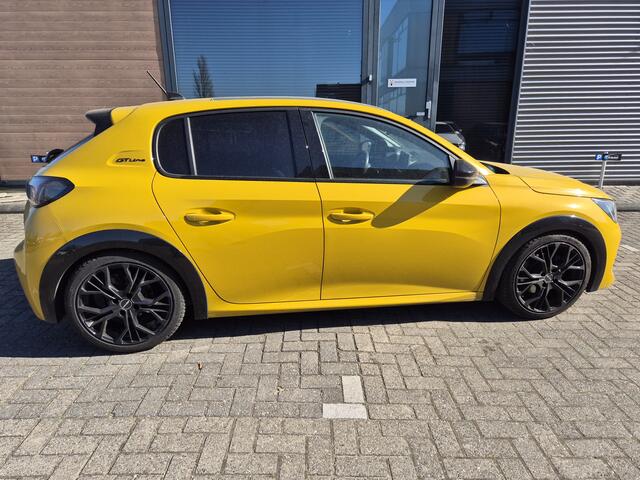 Peugeot 208 1.2 PureTech GT-Line pano full options grote beurt gehad