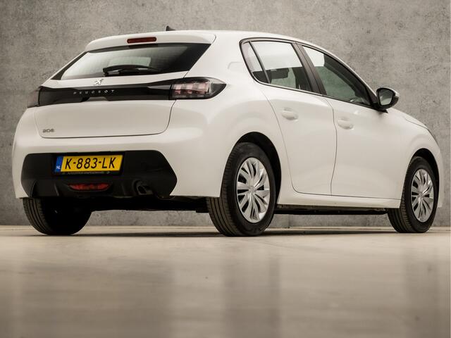 Peugeot 208 1.2 PureTech Sport (APPLE CARPLAY, GROOT NAVI, LED KOPLAMPEN, SPORTSTOELEN, LANE ASSIST, CRUISE, NIEUWSTAAT)