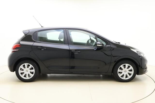 Peugeot 208 1.2 PureTech Active 82 PK | Handgeschakeld | Airco | Cruise Control | Radio | Navigatie | Elektrische ramen |