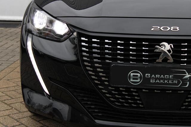 Peugeot 208 1.2 PureTech Allure Panorama Led 3D-Cockpit Keyless 360-Camera Leder Navigatie-Carplay
