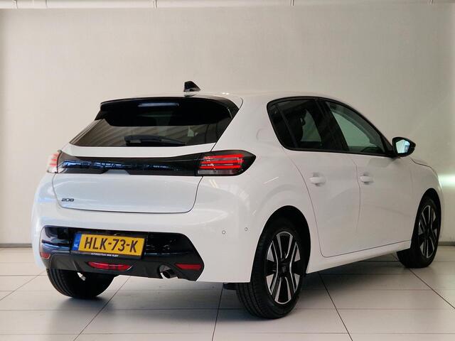 Peugeot 208 1.2 PureTech 100 Allure Stoelverwarming | Adaptieve Cruise Control | Camera voor en achter | Climate Control