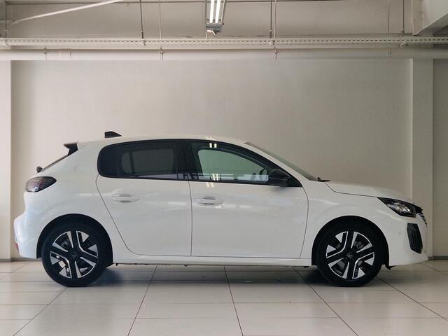 Peugeot 208 1.2 PureTech 100 Allure Stoelverwarming | Adaptieve Cruise Control | Camera voor en achter | Climate Control