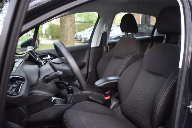 Peugeot 208 1.2 PureTech Blue Lion Navi/Cruise