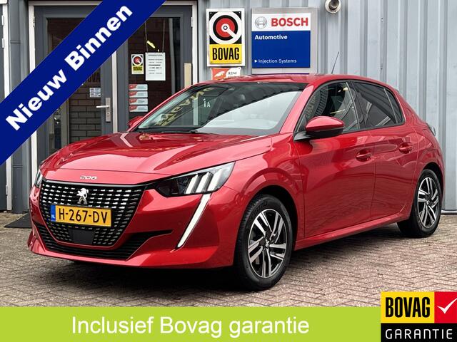 Peugeot 208 1.2 PureTech Allure | CAMERA | NAVI | KEYLESS | CARPLAY |