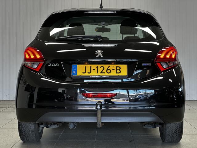 Peugeot 208 1.2 PureTech Blue Lion/ 15'' LMV/ Trekhaak/ Navi/ DAB+/ Apple + Android/ Airco/ Cruise/ Elek. pakket/ Isofix/ Bluetooth/ Armsteun/ Multi. Stuur/ Mistl./ PDC/ LED Dagrijverl.