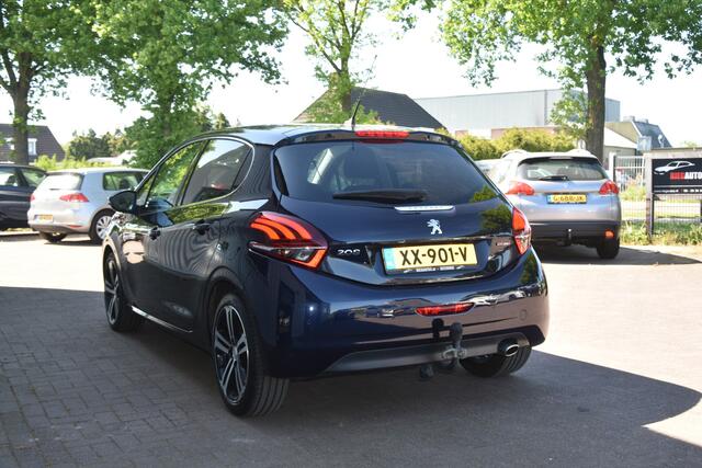 Peugeot 208 1.2 111PK GT-Line. Cruise, Clima, Camera, Trekhaak!!