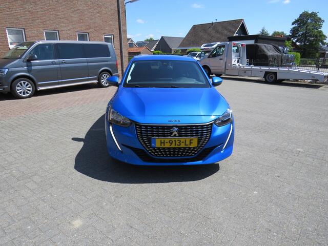 Peugeot 208 1.2 PureTech 100Pk Allure * Trekhaak * Camera * Clima * CarPlay Android * Navigatie * Digi Cockpit