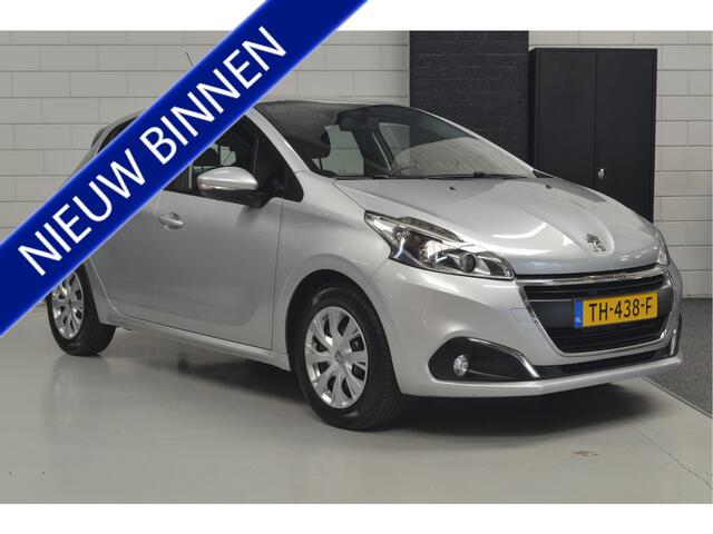 Peugeot 208 1.2 PureTech Blue Lion // AIRCO // CRUISE // PDC // TREKHAAK // NAVI // CARPLAY //