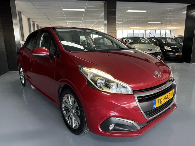 Peugeot 208 1.2 PureTech Active Cruise Navi CarPlay Lmv