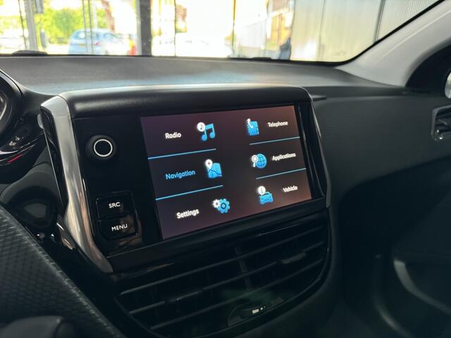 Peugeot 208 1.2 PureTech Active Cruise Navi CarPlay Lmv