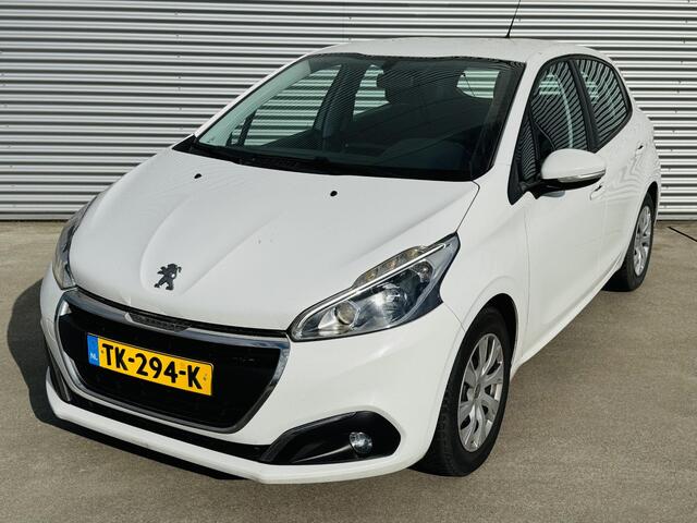 Peugeot 208 1.2 PureTech Blue Lion Navi | Cruise | Airco