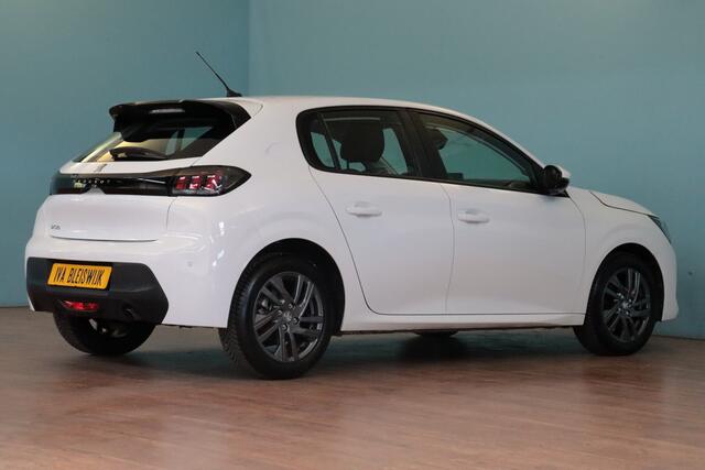 Peugeot 208 1.2 PureTech Active Pack Automaat | NAVI | AIRCO | PDC ACHTER | CRUISE | LANE-ASSIST |