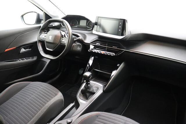 Peugeot 208 1.2 PureTech Active Pack 100pk | Navigatie | Trekhaak | DAB Radio | Lichtmetalen Velgen | Airco | Cruise Control