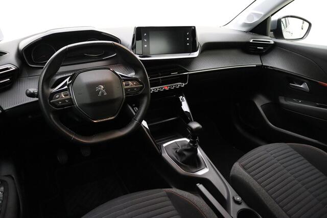 Peugeot 208 1.2 PureTech Active Pack 100pk | Navigatie | Trekhaak | DAB Radio | Lichtmetalen Velgen | Airco | Cruise Control