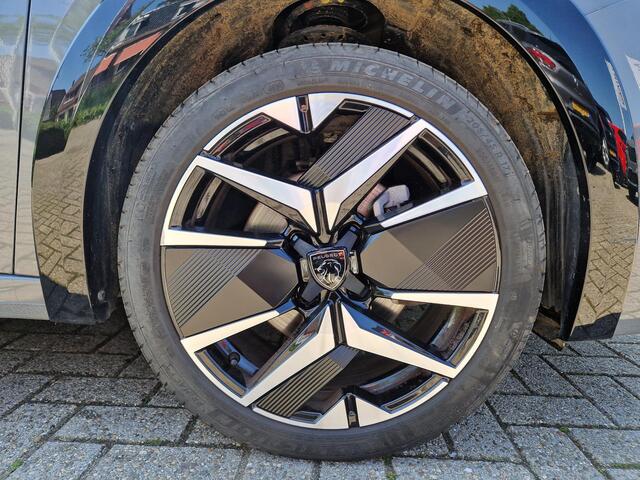 Peugeot 208 1.2 PureTech GT | Navigatie | Climate & Cruise Control | LMV | AppleCarplay/Android Auto | Achteruitrijd Camera |