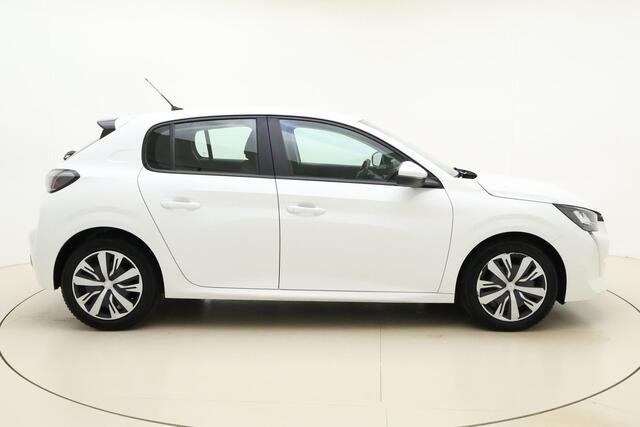 Peugeot 208 1.2 PureTech 100pk Active Handgeschakeld | Navigatie | Parkeersensor achter | Airco | Cruise Control | Radio | Bluetooth | BTW auto