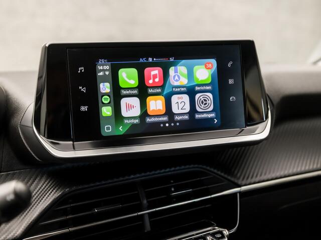 Peugeot 208 1.2 PureTech Sport (APPLE CARPLAY, NAVIGATIE, 360 CAMERA, PARKEERSENSOREN, LM VELGEN, SPORTSTOELEN, CRUISE, LANE ASSIST, NIEUWE APK, NIEUWSTAAT)