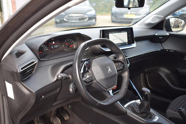 Peugeot 208 1.2 PureTech Active//Navi//Carplay!!