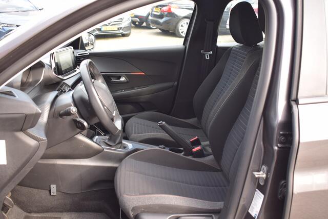 Peugeot 208 1.2 PureTech Active//Navi//Carplay!!