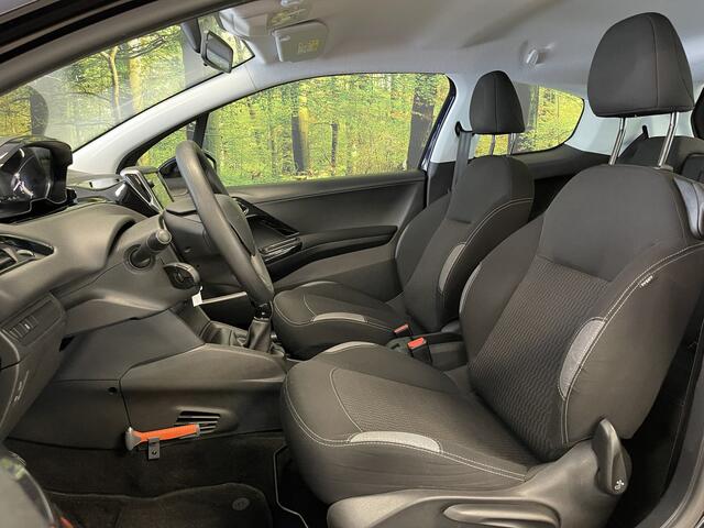 Peugeot 208 1.2 PureTech Active | Airconditioning | Bluetooth | Cruise Control | DAB | Navigatie | Bluetooth | Origineel Nederlands | Apple Carplay | Android Auto |