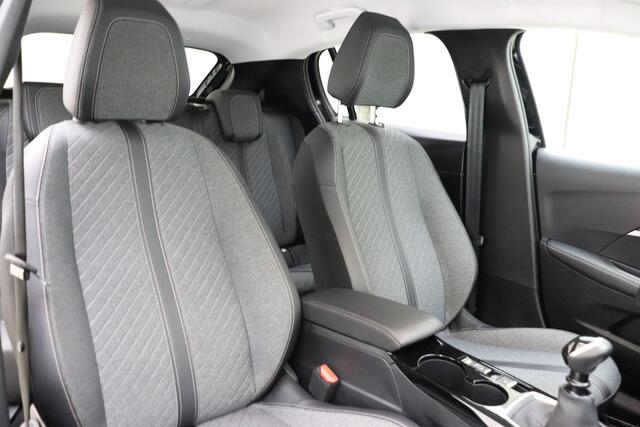 Peugeot 208 1.2 PureTech 100 Allure | Navigatie | Camera | Climate Control | Full LED | 16'' LM Velgen